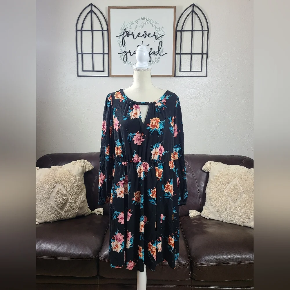 Torrid Black Floral Stretch Challis Mini A-Line Dress Plus Size 1X Spring Summer - Picture 2 of 12